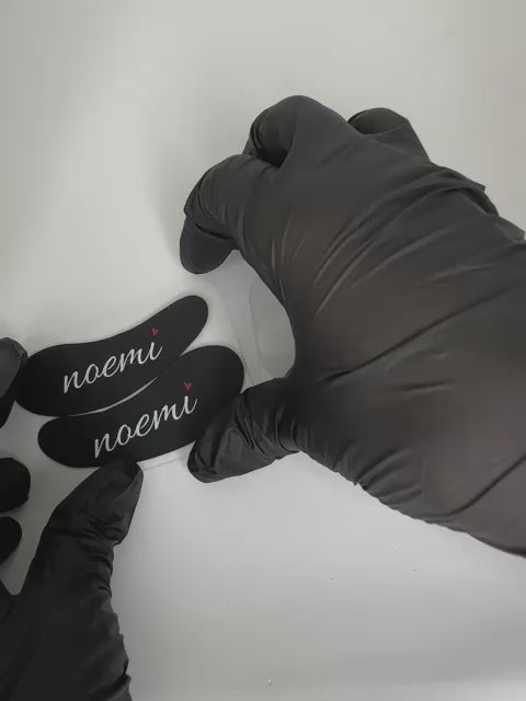 Video showing Noemi Silicone Reusable Under Eye Pads | Noemi Official USA